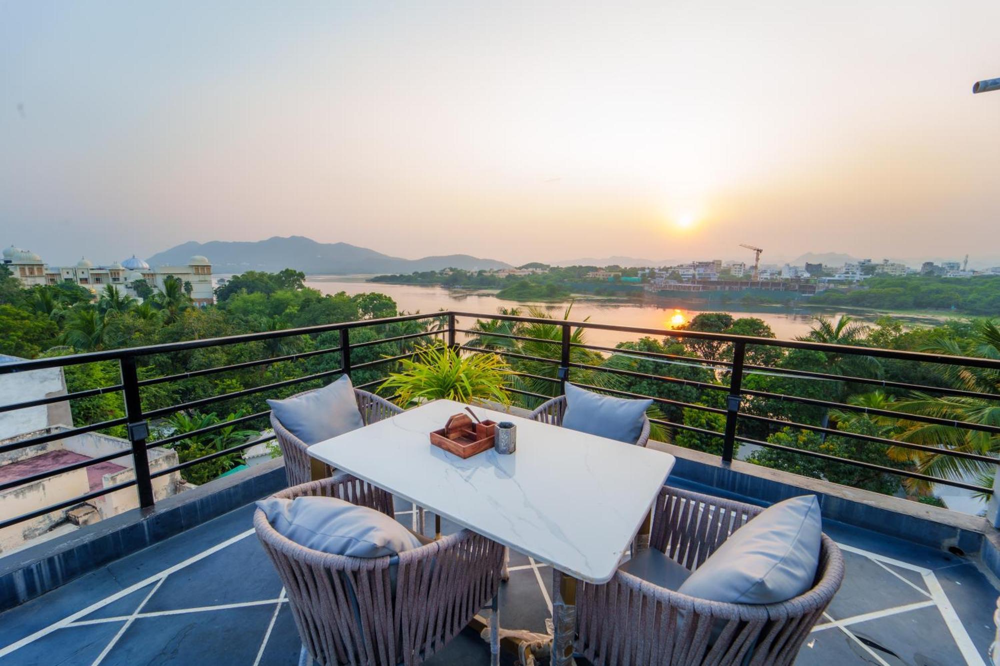 Musafir Hostel Udaipur Ngoại thất bức ảnh