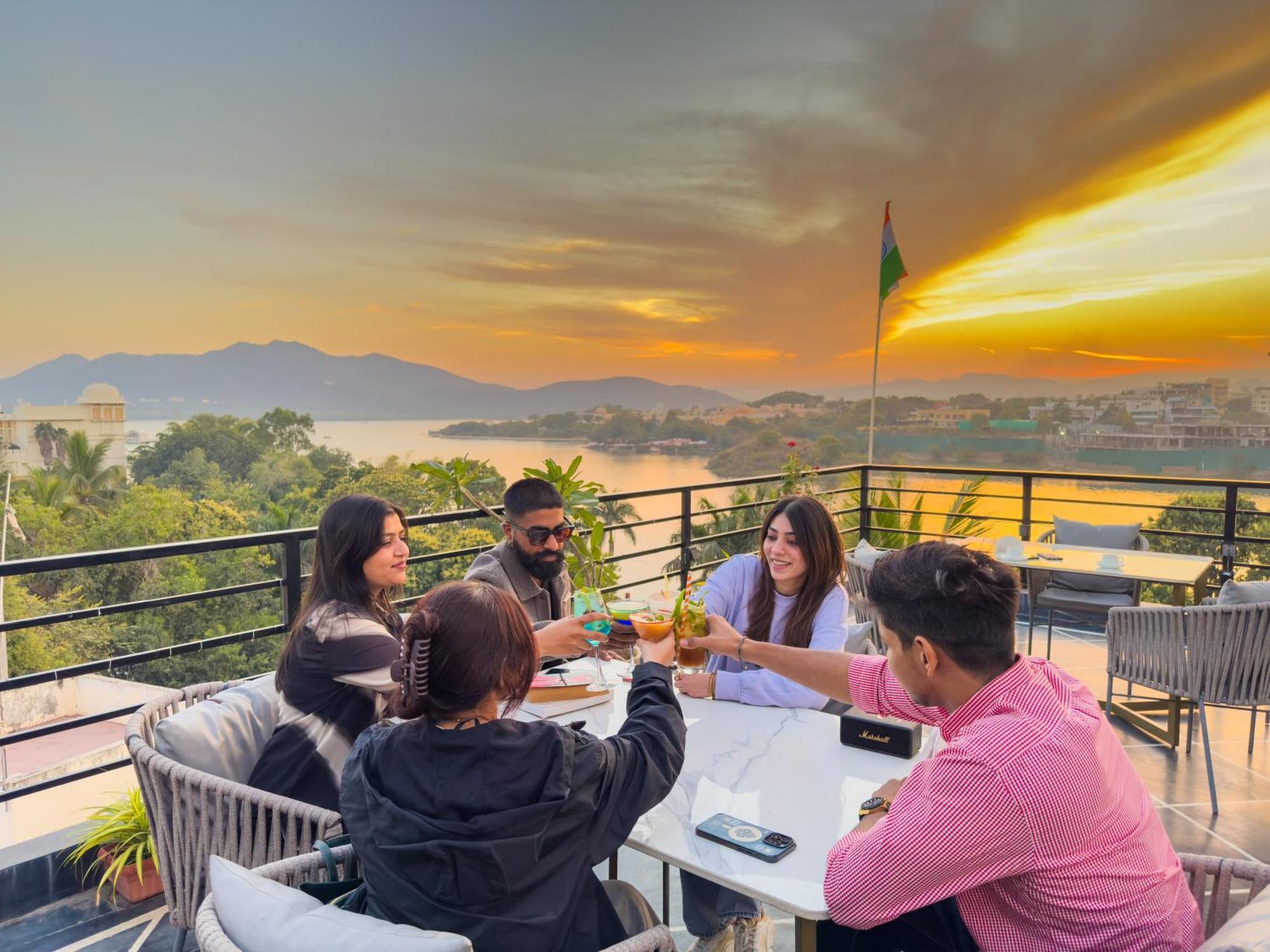 Musafir Hostel Udaipur Ngoại thất bức ảnh